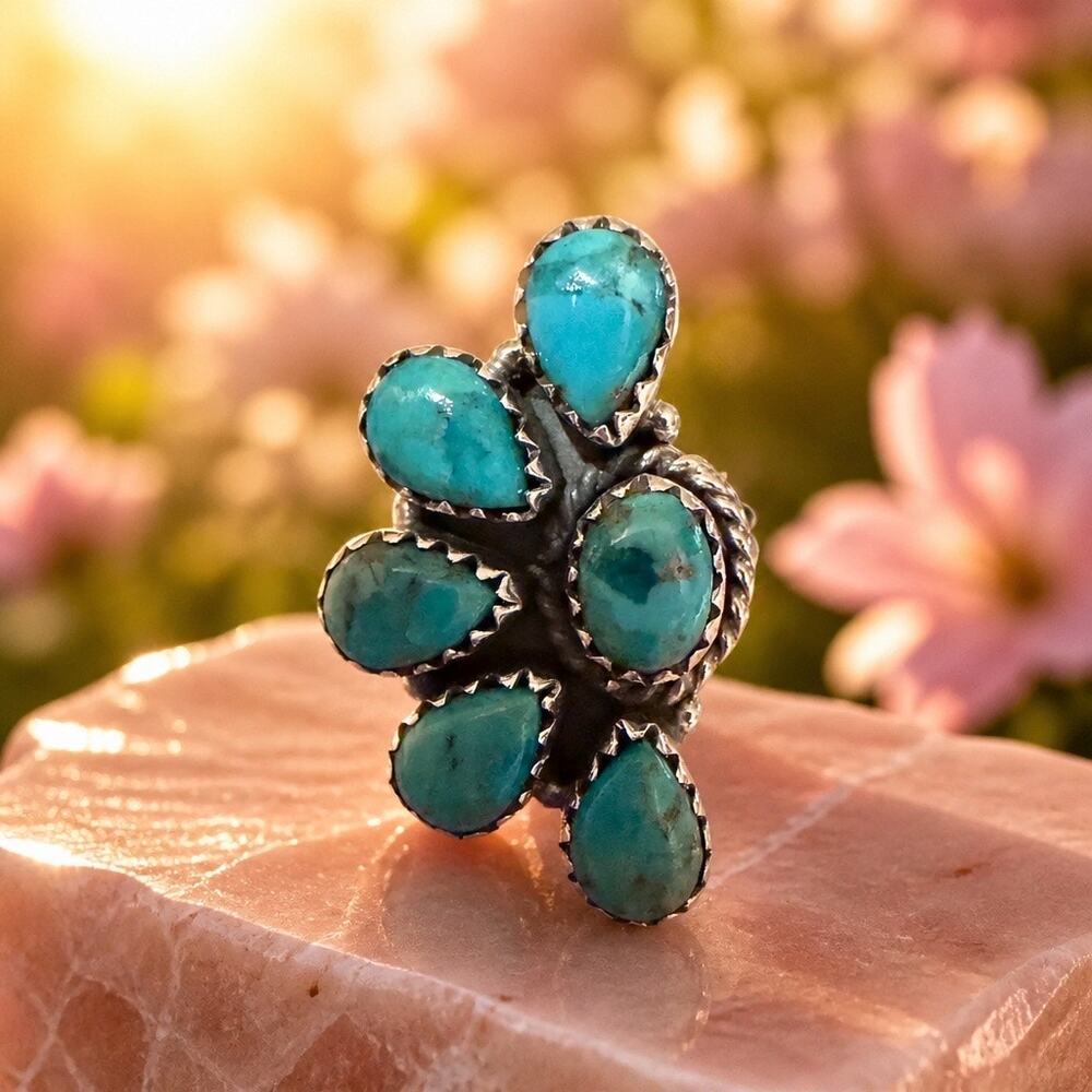 Kingman Turquoise Half Cluster Sterling Southwestern Ring Size 7